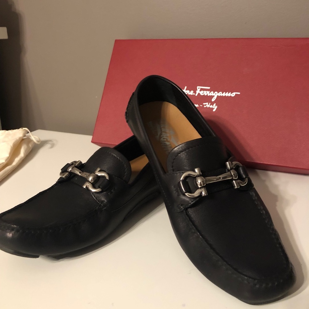 Salvatore Ferragamo Parigi Loafers (women’s)